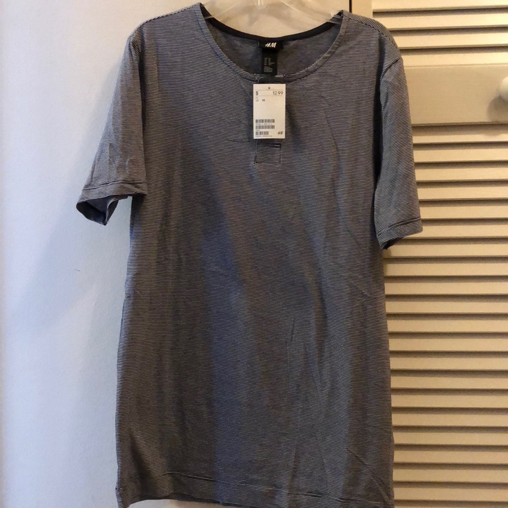 XS men’s shirt